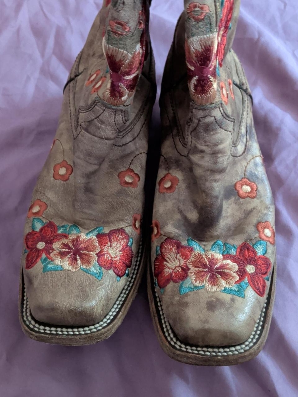 Taupe Floral Embroidered Women's Western Boots